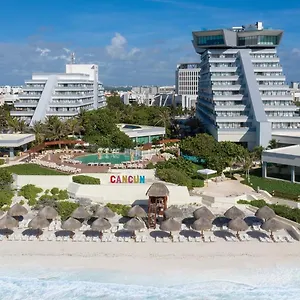 4* Resort Park Royal